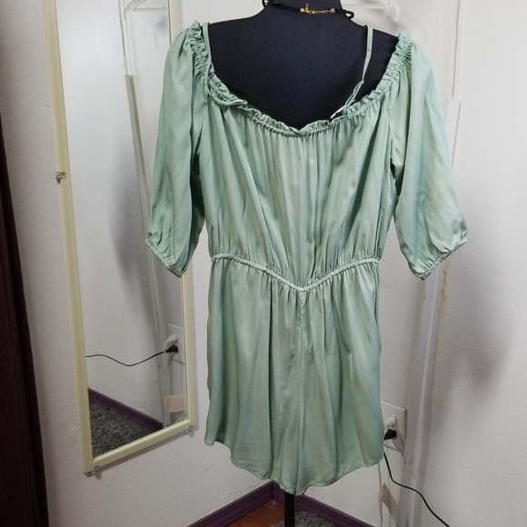 Green romper plus size - Picture 7 of 8